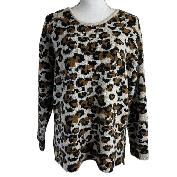 Philosophy Leopard Pattern Sweater Size Medium Soft Knit Pullover Round Neckline - Picture 1 of 7